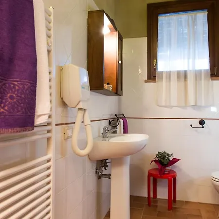 Il Frutteto Holiday home Lari