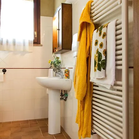 Holiday home Il Frutteto Lari