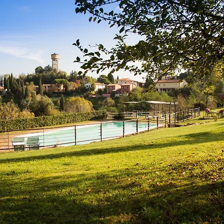 Il Frutteto Tatil Evi Lari